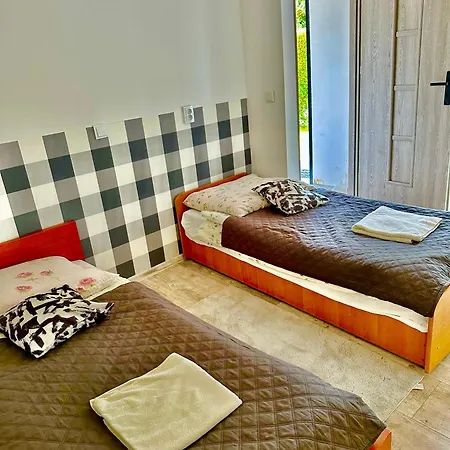 Nr 5 Lub 6 Przy Sali Kominkowej דירה