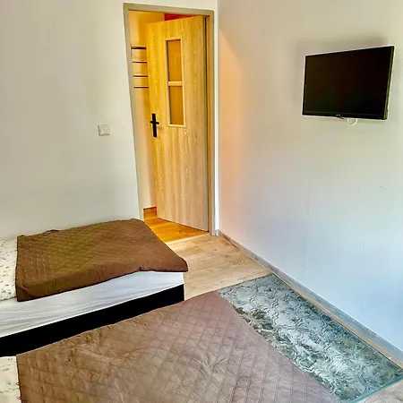 Nr 5 Lub 6 Przy Sali Kominkowej